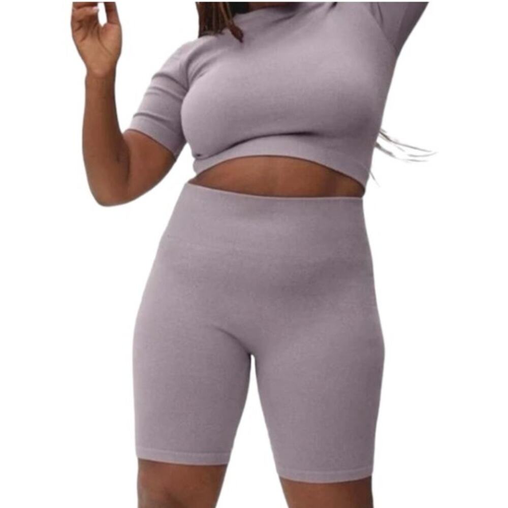 Everlane The Seamless Bike Short